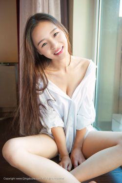 女大学生的沙